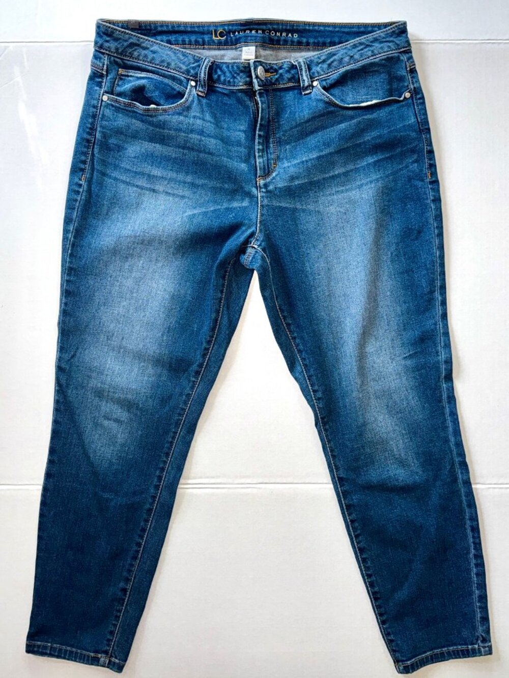 Lauren Conrad Skinny Mid-Rise Ankle Jeans - Medium Wash Stretch - Size 14